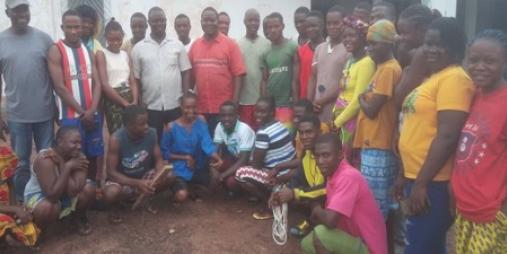 Flashback: Interns from ZMHS posed with Dr. Sumo during a welcoming ceremony. CARII/2022/Mark B. Newa